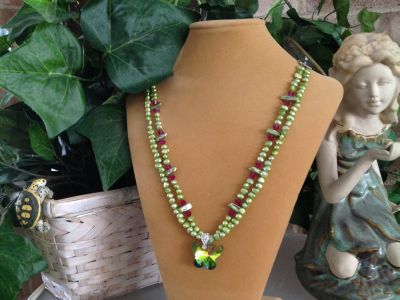 18. Lime Freshwater Pearls with Swarovski Crystal Butterfly $49.95 18. Lime Freshwater Pearls with Swarovski Crystal Butterfly